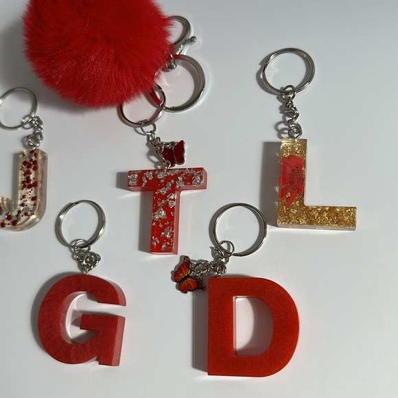 Red Letter Keychain - Picture 4 of 4